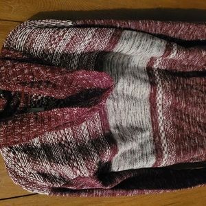 Vanity Maroon oversized sweater size Large